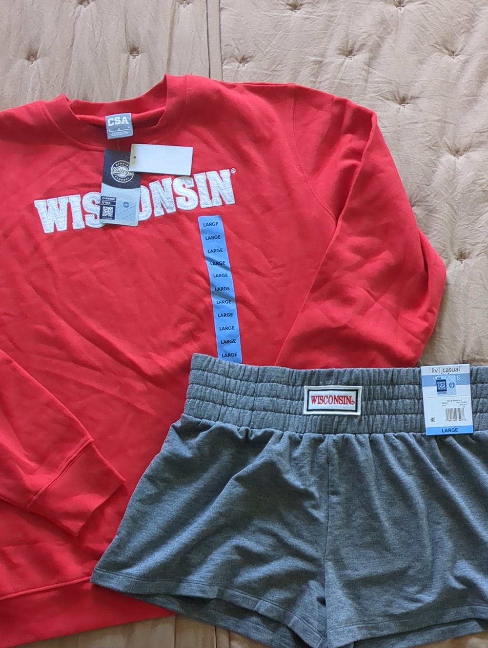 NWT Wisconsin College Bundle Size L